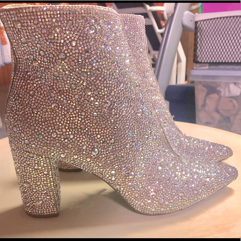 Betsey Johnson SB Caddy Boots